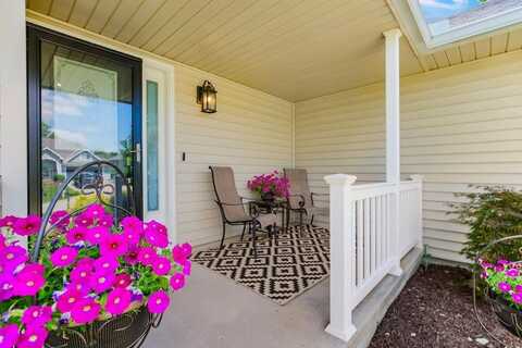 1702 Aspen Lane, Excelsior Springs, MO 64024