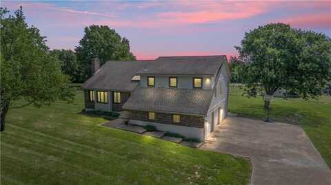 19733 Birch Street, Stilwell, KS 66085