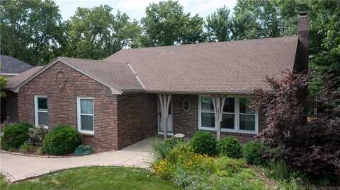 2913 Joslin Lane, Saint Joseph, MO 64506