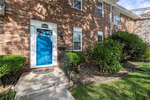 10017 W 95th Street, Overland Park, KS 66212
