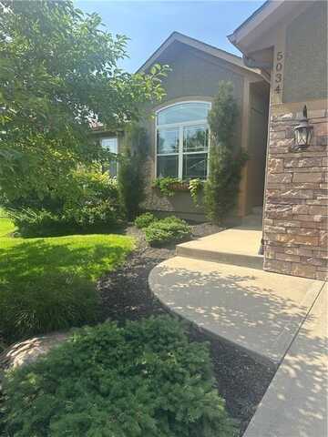5034 Woodstock Court, Shawnee, KS 66218