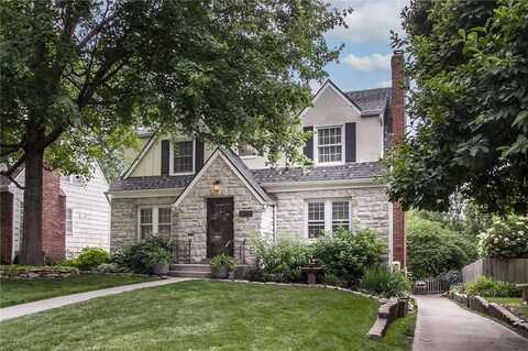 6517 Holmes Road, Kansas City, MO 64131