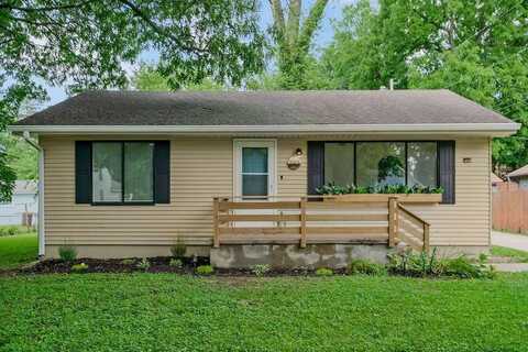 210 S 12th Street, Leavenworth, KS 66048