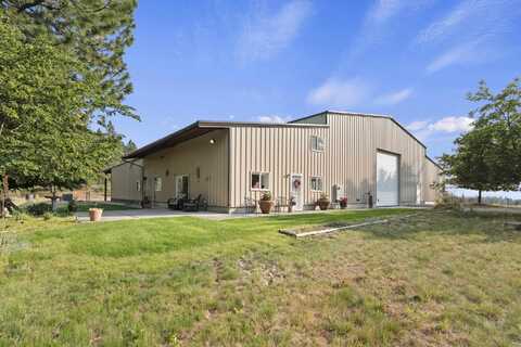 10718 S Mica Vista Ln, Mica, WA 99023