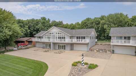 15400 250th Ave, Spirit Lake, IA 51360