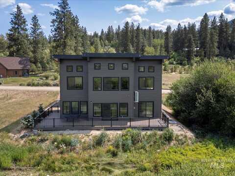 58 Wapiti Court, Garden Valley, ID 83622