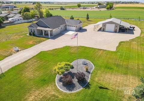 7417 Bennett Rd, Nampa, ID 83686