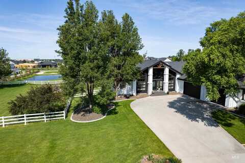 861 N Cove Colony Way, Eagle, ID 83616