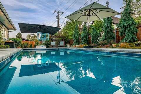 3011 N Crane Creek Rd, Boise, ID 83702