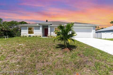 466 Tunis Road SW, Palm Bay, FL 32908