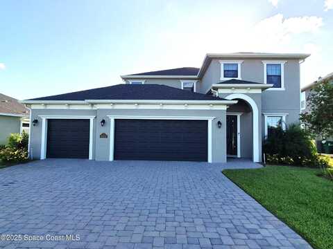 8402 Paragrass Avenue, Melbourne, FL 32940