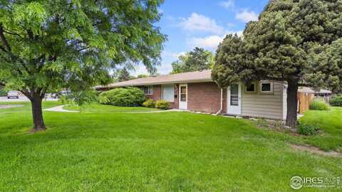 416 E Thunderbird Dr, Fort Collins, CO 80525