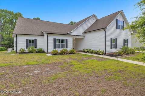 106 Roughleaf Trail, Hampstead, NC 28443