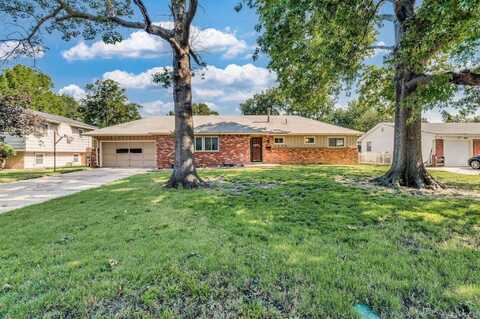 4406 W 17th St N, Wichita, KS 67212