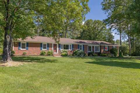 935 South Broad Street, Kenbridge, VA 23944