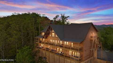 4130 Sherwood Heights Way, Pigeon Forge, TN 37863