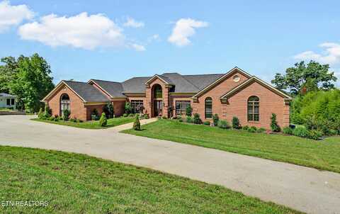 1042 Holiday Drive, Crossville, TN 38555