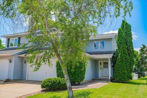 703 Hilltop Drive, DeForest, WI 53532