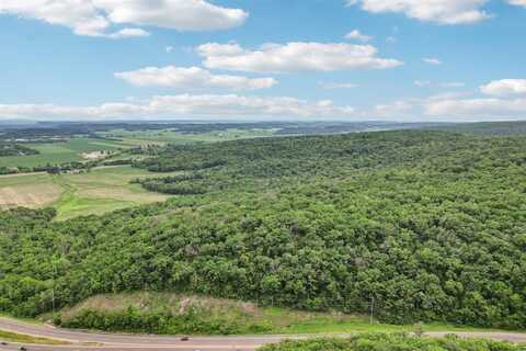 140 Ac Highway 12, Baraboo, WI 53913