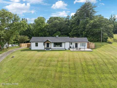 448 Woolsey Rd, Harriman, TN 37748