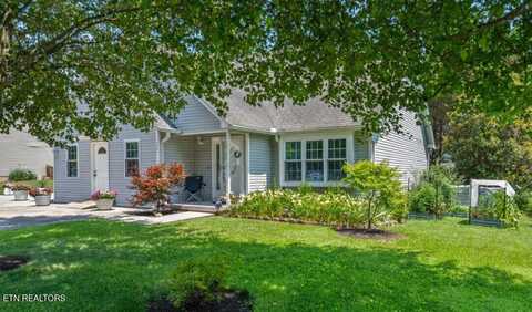 7501 Heumsdale Drive, Knoxville, TN 37924