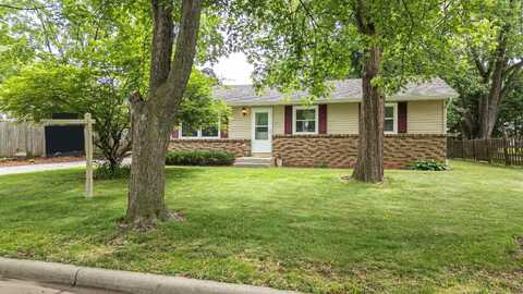 2109 S Marion Avenue, Janesville, WI 53546