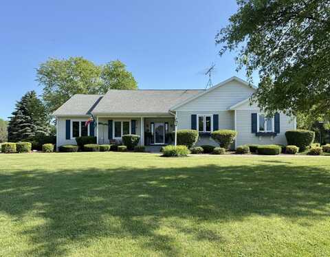 7975 Summit Drive, Delavan, WI 53115