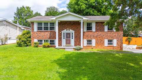 7811 Stillbrook Lane, Knoxville, TN 37938