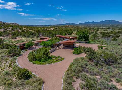 24 Whispering Spirits Drive, Cerrillos, NM 87010