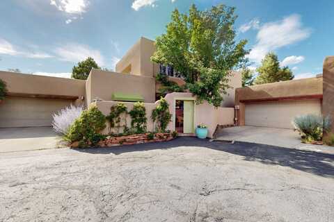 2704 Herradura Road, Santa Fe, NM 87505