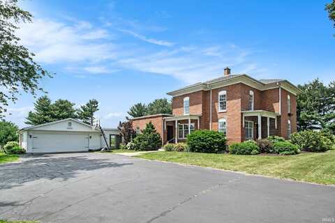 4891 S 700 W, Mentone, IN 46539