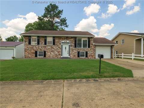 123 Dodd Street, Poca, WV 25159
