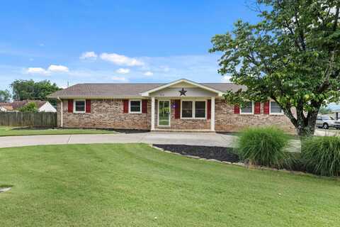706 Ford Ave, Muscle Shoals, AL 35661