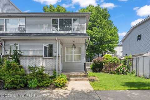 126 Lorraine Loop, Staten Island, NY 10309