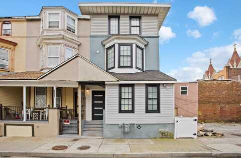 102 S Ocean Ave, Atlantic City, NJ 08401