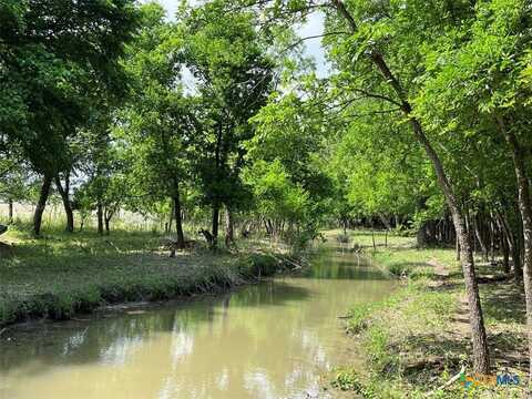 000 County Road 269, Oglesby, TX 76561