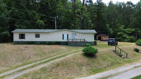 198 Valley Lane, Manchester, KY 40962