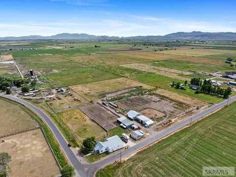 2214 S 1600 E, Preston, WY 82363