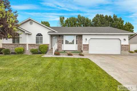 3951 S Summerwood Lane, Ammon, ID 83406