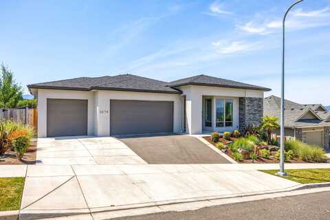 3274 Sky Way, Medford, OR 97504