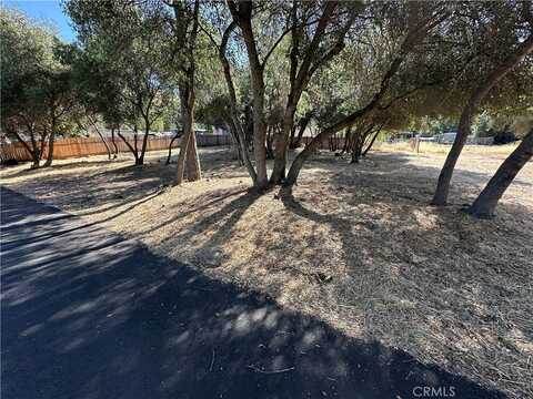 2960 7th Street, Clearlake, CA 95422