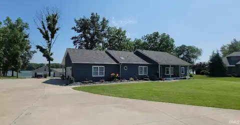 4 Peach Street, Loogootee, IN 47553
