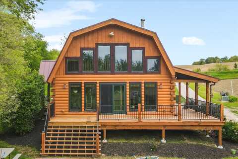 2920 WAUBONSIE Avenue, TABOR, IA 51653