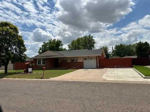 1314 North Calhoun Avenue, Liberal, KS 67901