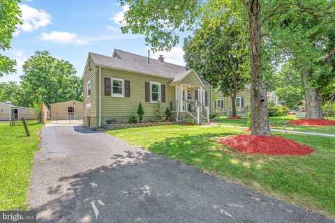 6709 LARCHES CT, SUITLAND, MD 20746