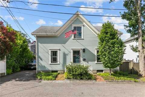 43 Sherman Street, Newport, RI 02840