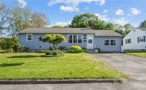 121 Ingersoll Avenue, Warwick, RI 02886