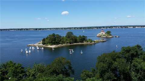 33 Bullocks Point, East Providence, RI 02915