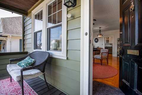 25 Sheffield Avenue, North Providence, RI 02911