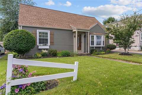 89 Windsor Road, Pawtucket, RI 02861